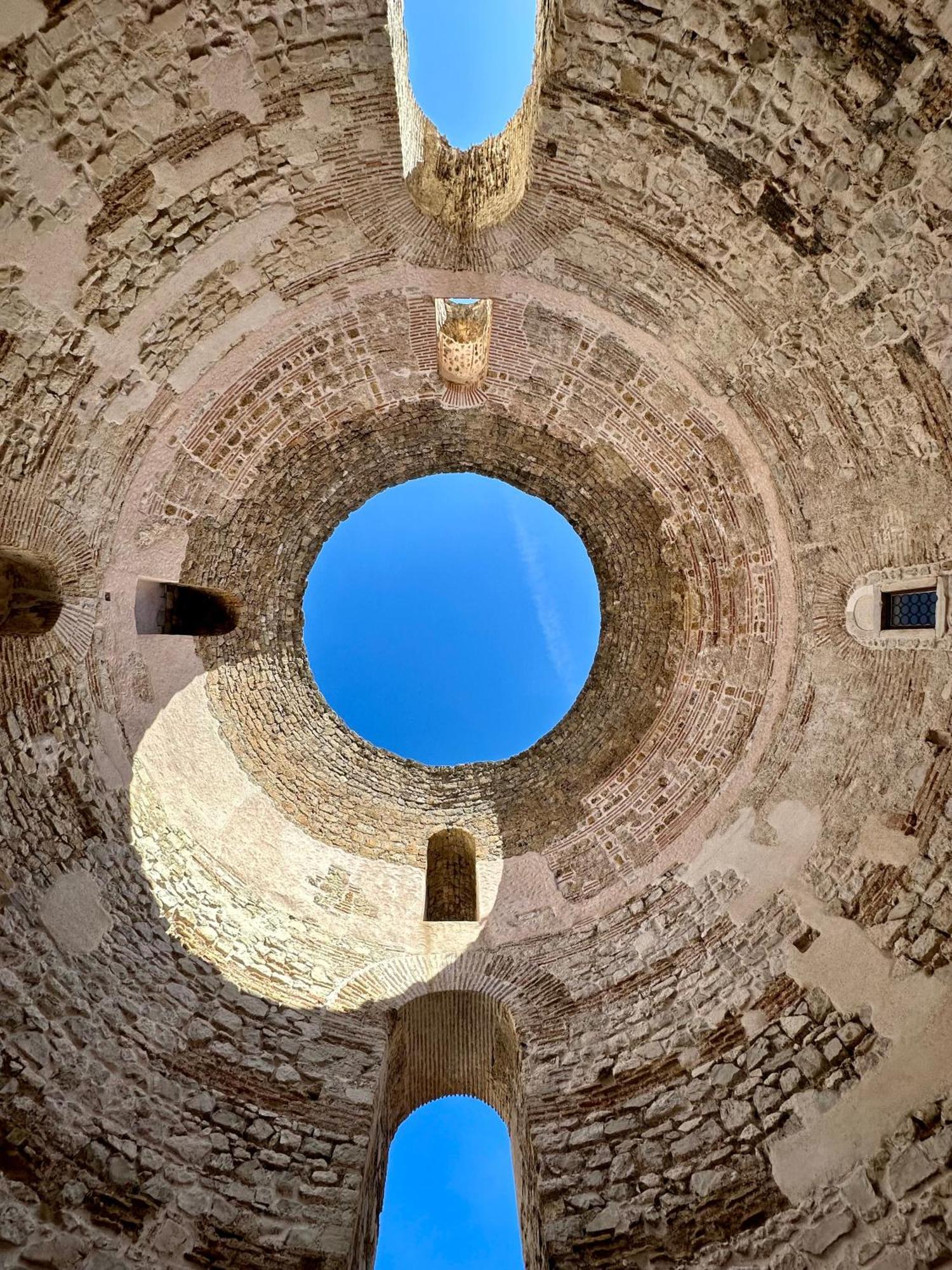 Diocletian Wine Studio Apartment Split Exterior photo